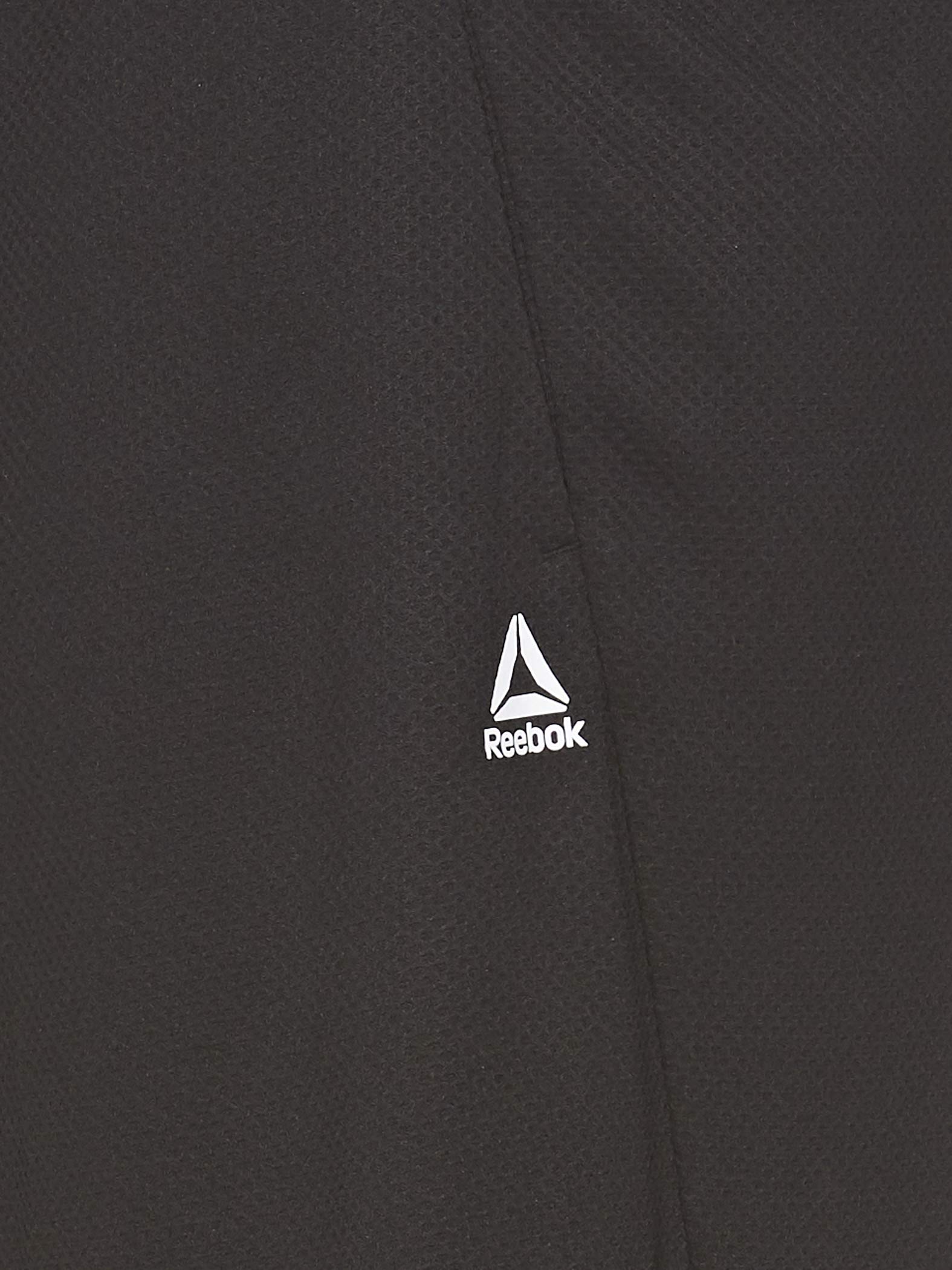 Reebok Pantalones cortos de baloncesto de malla para hombre con cintura elástica y bolsillos