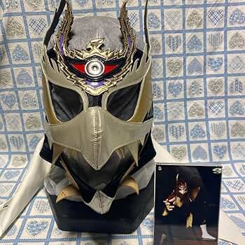 ハヤブサ選手　HAYABUSA プロレスラー　サイン入りTシャツ&覆面マスク ハヤブサ選手 HAYABUSA プロレスラー サイン入りTシャツ&覆面マスク