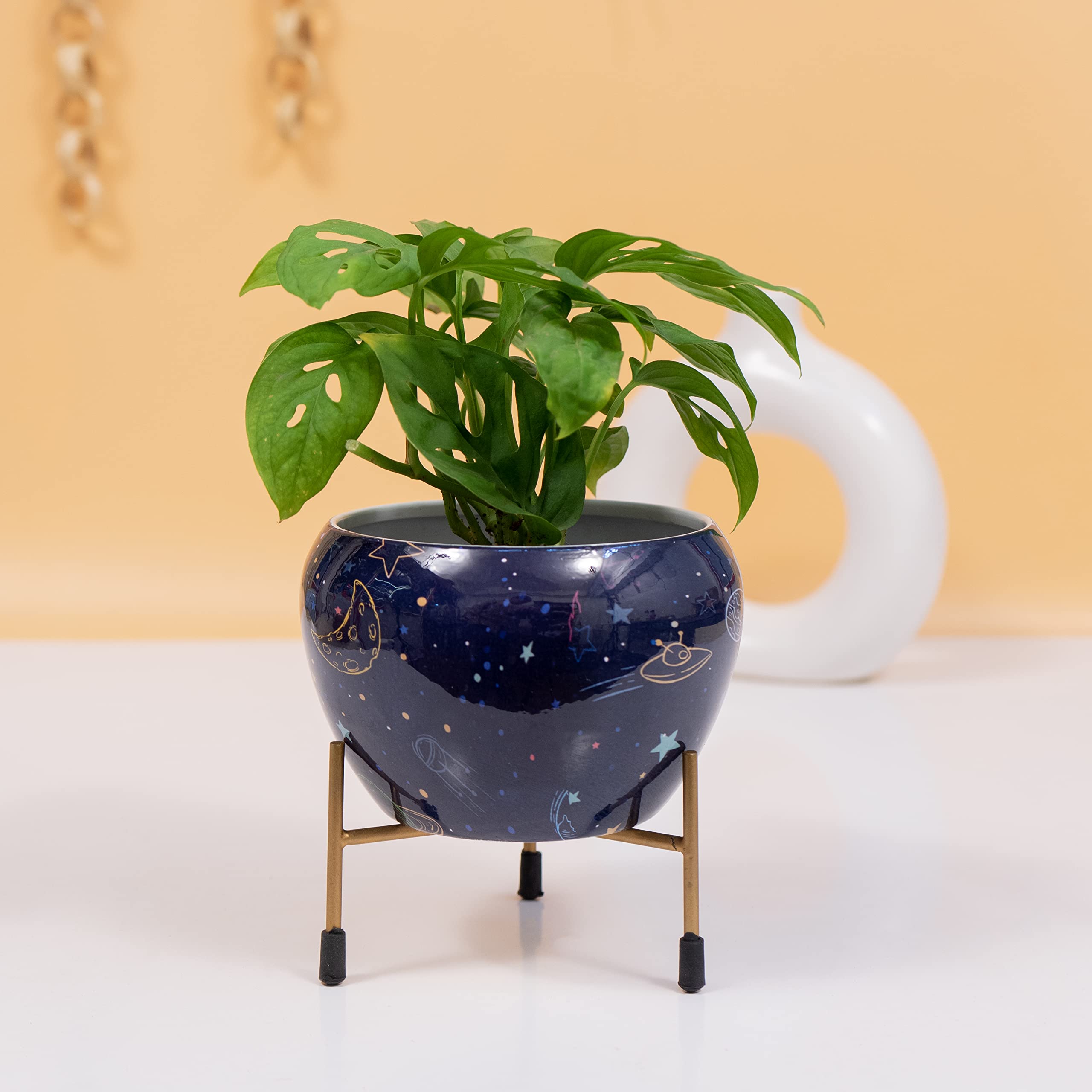 KYARI Decorative Space Design Planter Pot with Tripod Metal Stand for Home and Garden Use | Rust Free Gamla/Vase | Size: H 10 * 13 Cm; Stand H 7 Cm | Single Set | Plants Not Included (B09Y97F3V1) Amazon Price History, Amazon Price Tracker