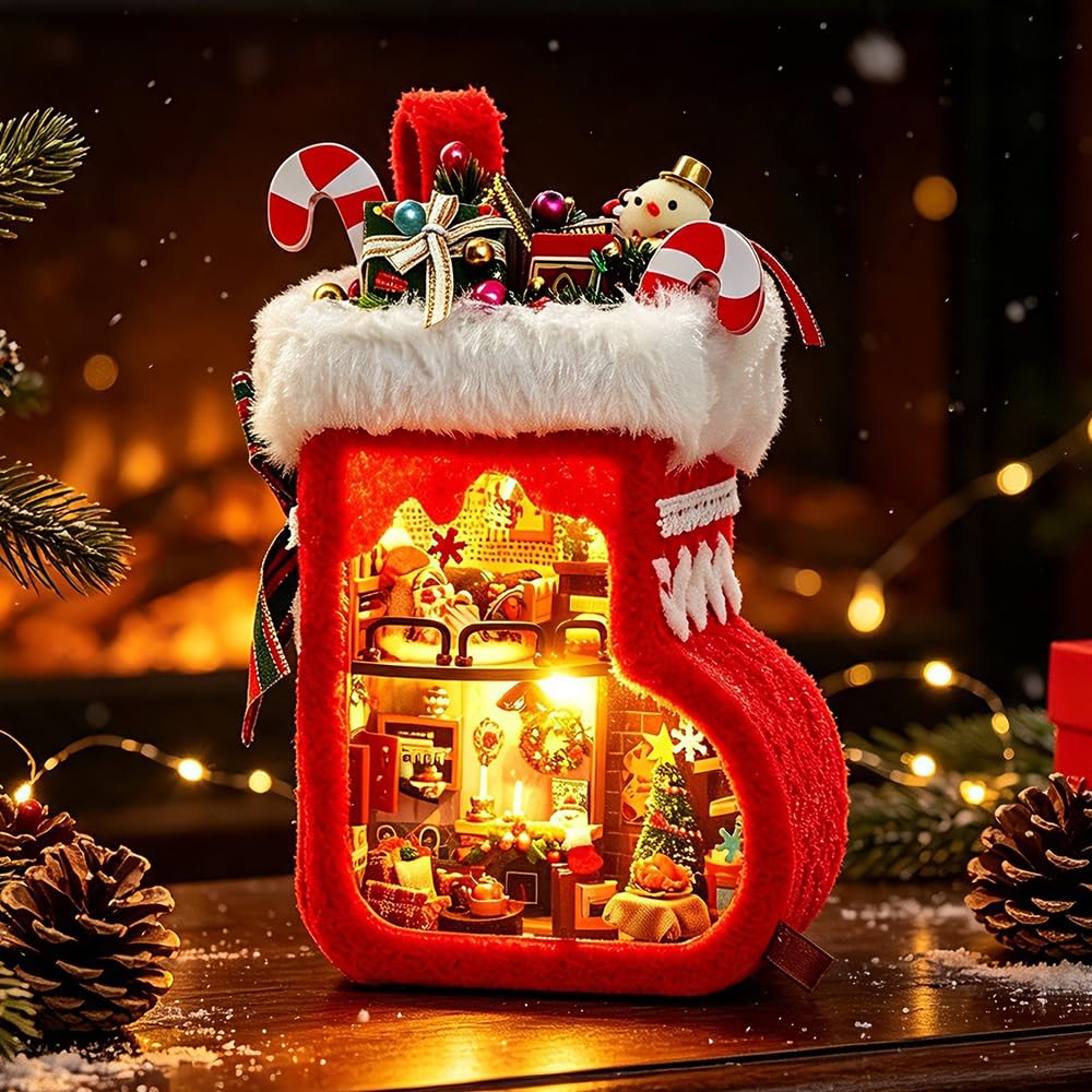 Miniature House Kit, Christmas Model Kit, Christmas Dolls House