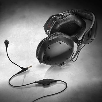 ميكروفون V-MODA BoomPro | للألعاب والاتصالات | سلكي - مقبس 3.5 مم | ذراع مرن | وحدة تحكم قابلة للتثبيت مع زر كتم الصوت وعجلة التحكم في مستوى الصوت | أسود