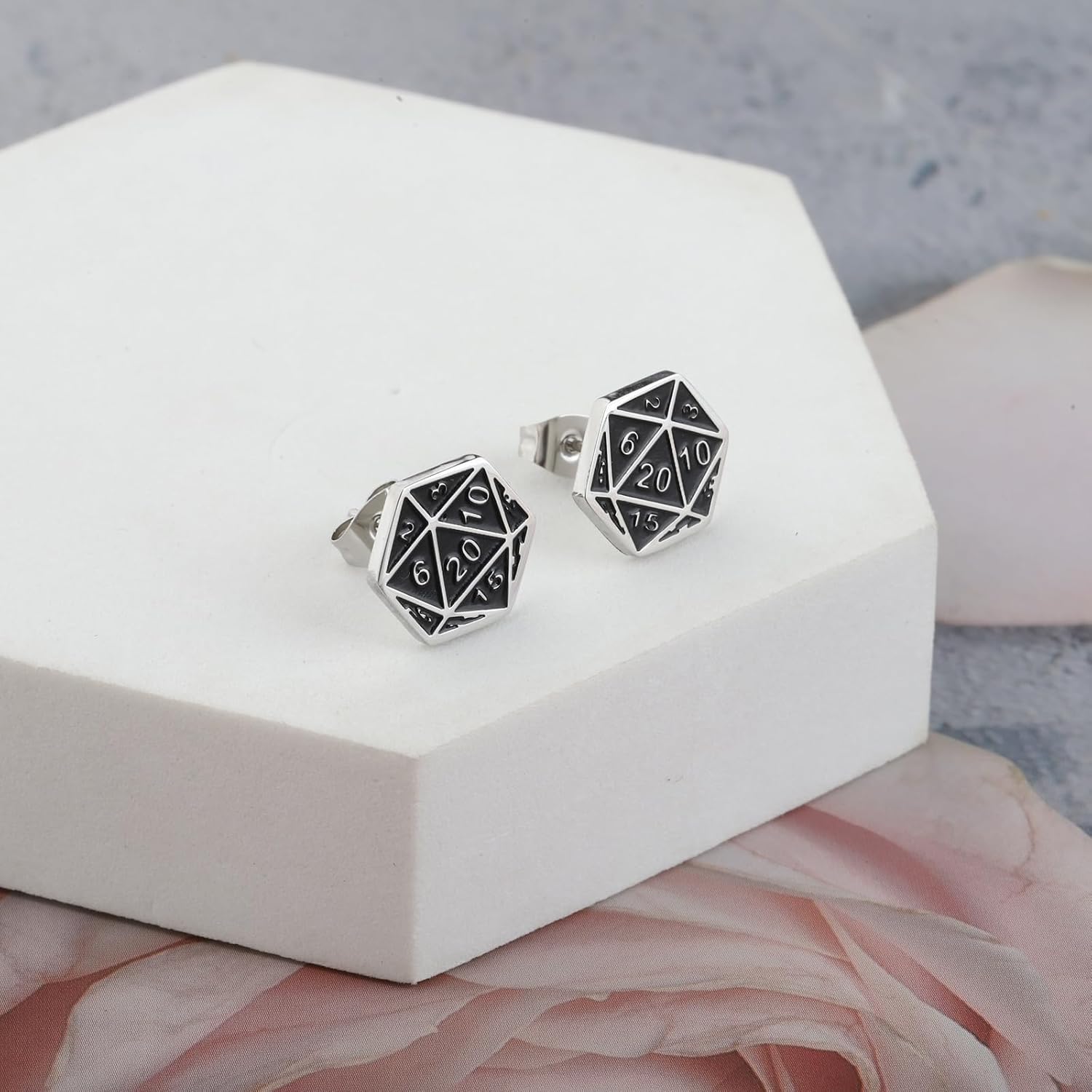 Dice Stud Earrings D20 Throwing Figures Gift Video Game Player Gamer Gift (Dice Earrings)