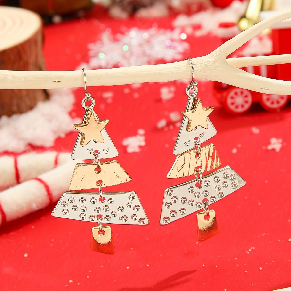 Eioi& Lmnm Christmas Earrings, Stainless Steel Christmas Dangle Earrings, Xmas Tree Earring, Two-tone Gold Silver Xmas Drop Earring, Multi-layer Metal X-mas Tree Jewelry, Festive Jewelry Gifts for Women - Image 5