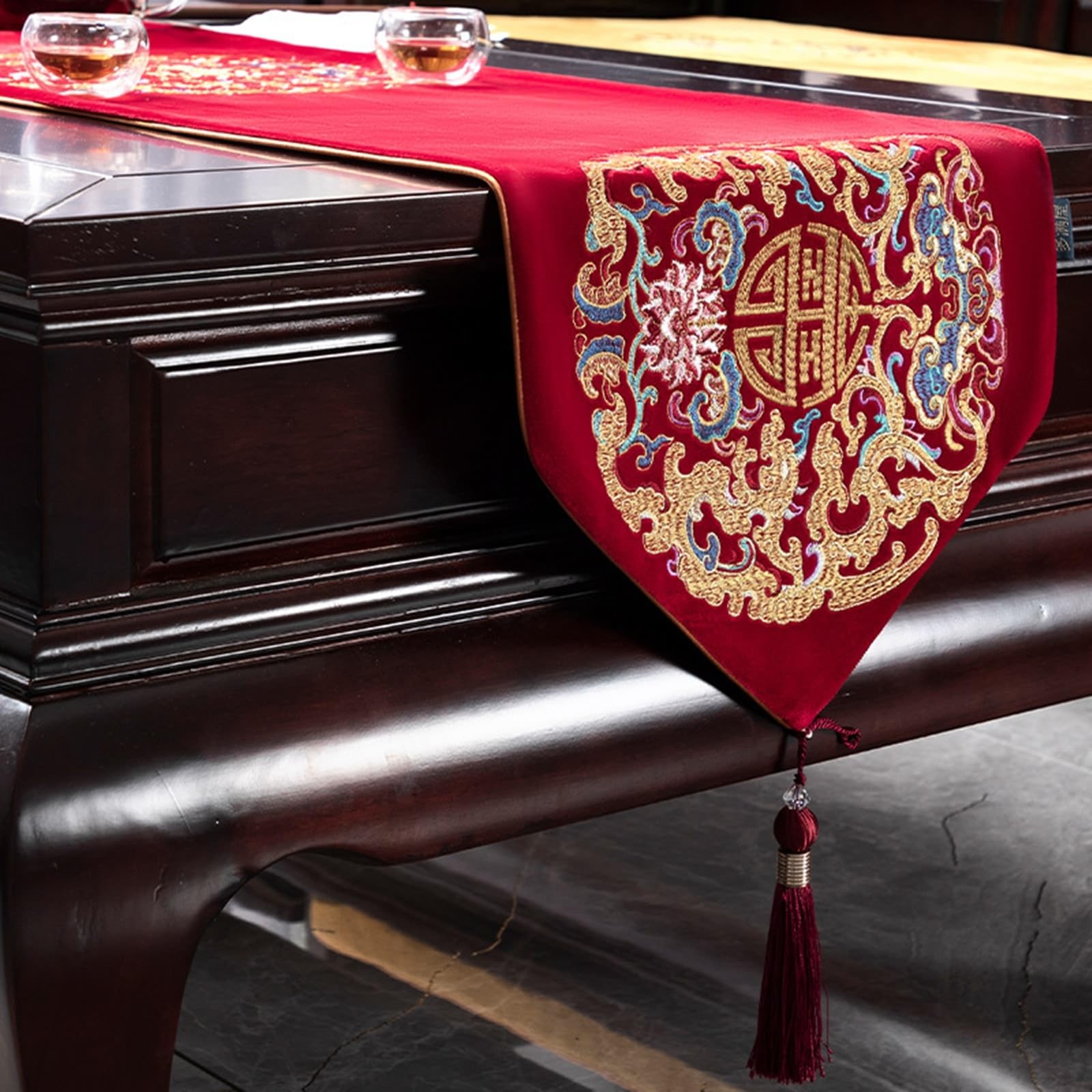 KnSam Table Runner, Samt Chinesischen Stil Bestickt Blumen Muster mit Quasten Tischläufer Polyester Tischläufern Tischdecke Läufer für Häuser Restaurants Hotels Tischdeko, Rot, 33x270cm