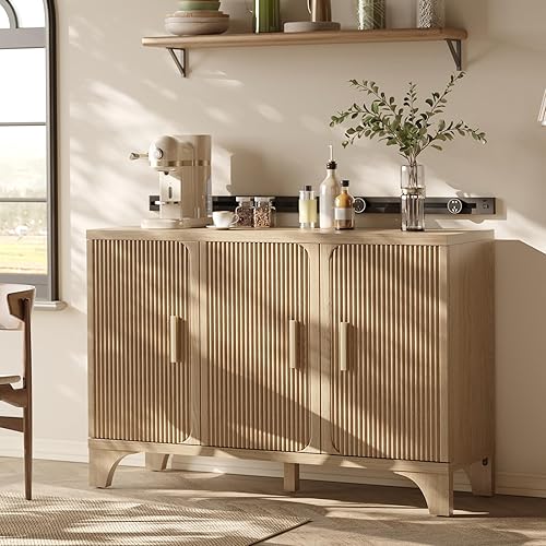 Mueble de buffet moderno de mediados de siglo con almacenamiento, aparador decorativo y credenza con puertas estriadas, consola de barra de café de