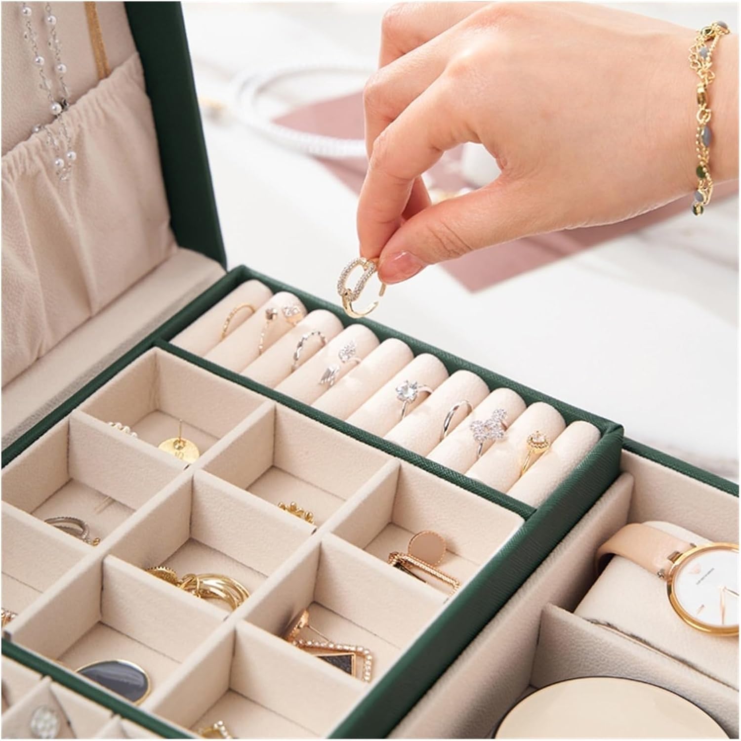 Jewelry Box Organizer Jewelry Box Storage Box Earrings Earrings Bracelet Necklace Storage Box Hand Jewelry Jewelry Storage Box Jewelry Organizer Small(A) (C S)