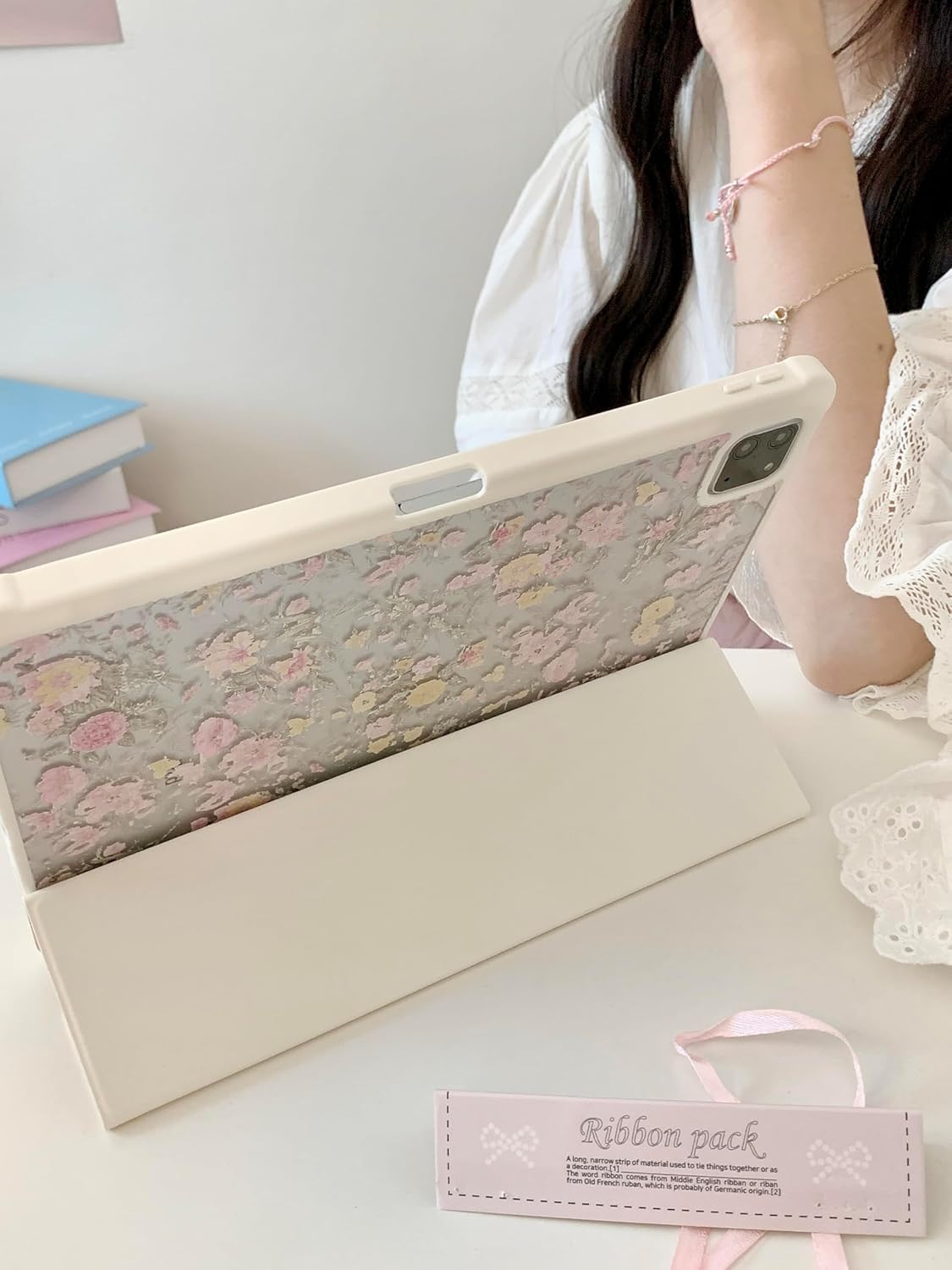 Adjustable Stand Hard PU Clear Back Folio Case for Apple iPad A16 11th Generation 2025 11 Inch A3354 A3355 A3356 Flowers Floral Pattern Refreshing Classic Vintage Pretty Chic Cute Lovely Girls Women