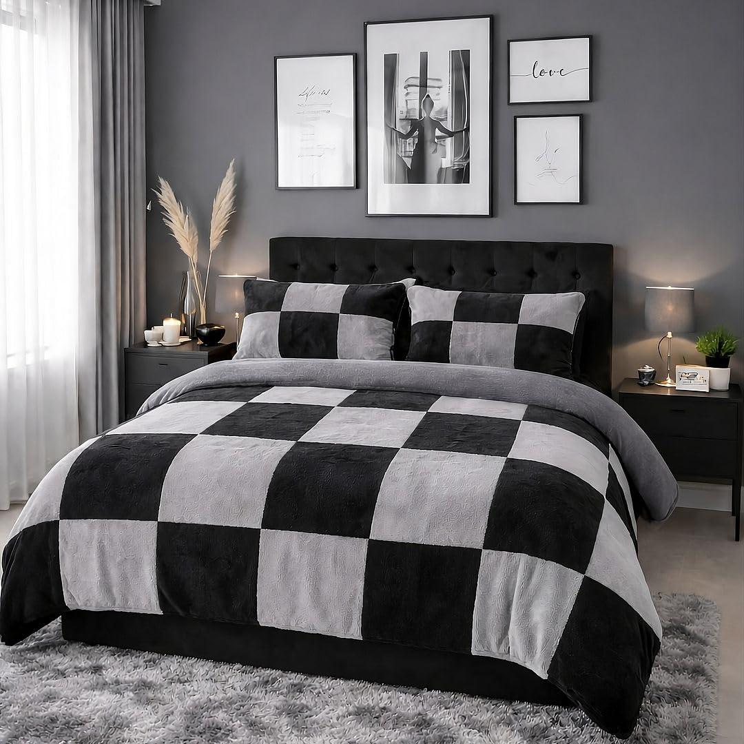 John Aird Teddy Fleece Patterned Square Check Pillow Cases 50cm x 75cm (Black/Grey)