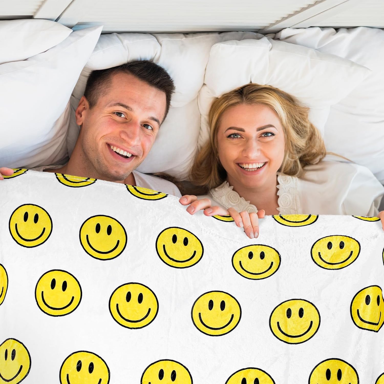 JarThenaAMCS Smile Face Fuzzy Throw Blanket Yellow Happy Face Cute Decorative Soft Cozy Flannel Blanket for Home Bed Sofa Couch Chair, 50 x 60 Inch - Image 6