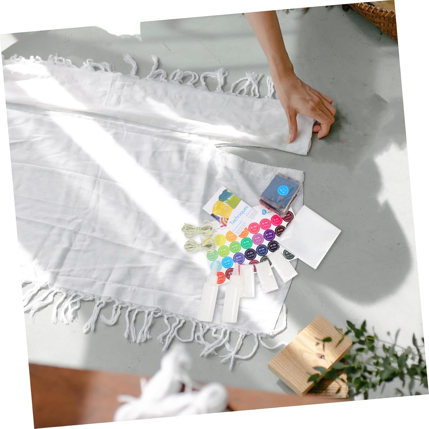 Tie Dye Kit for Adults 24 Color Powder Dye Set Safe Supplies for Scarves and T-Shirts for DIY Craft Parties and Group Activities