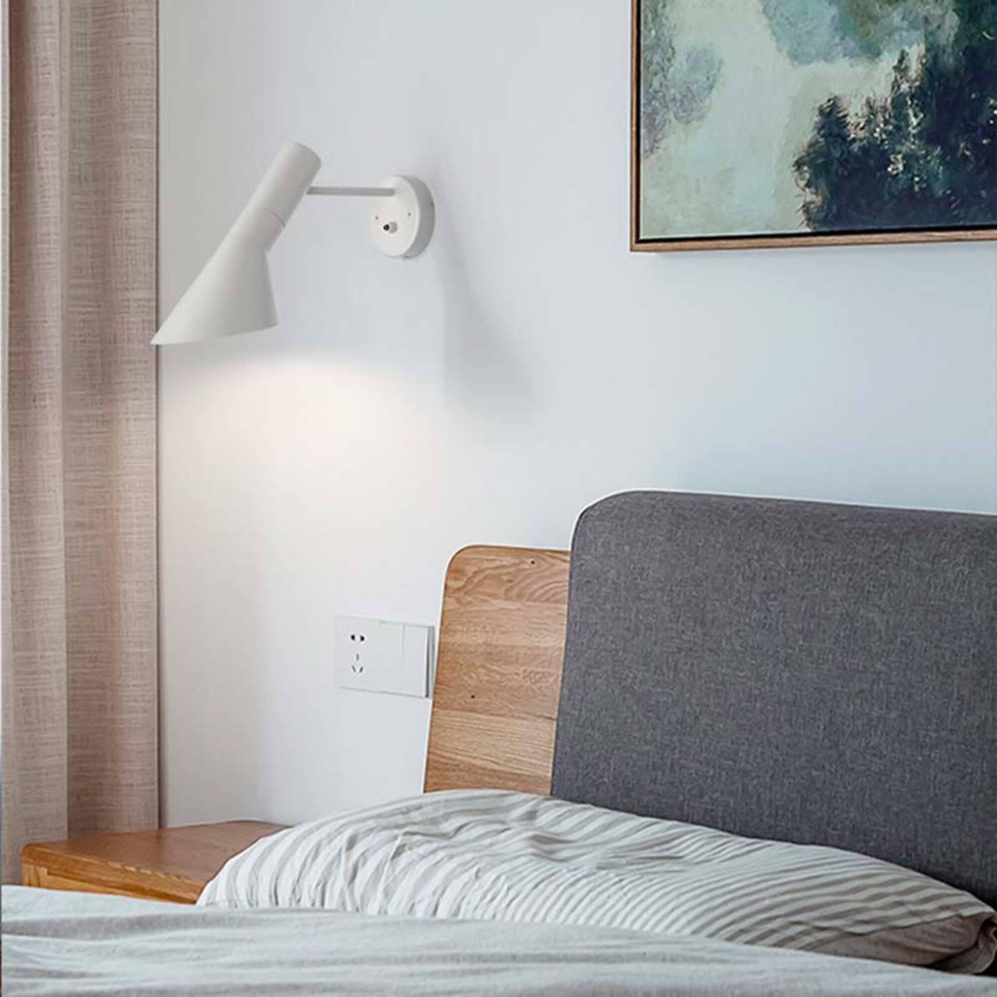 BARCELONA LED Applique da Parete Interno Design Melisa in Alluminio Bianco, Lampada da Muro Vintage Paralume Orientabile, Attacco E27 Ideale Testiera Letto, Camera da Letto Soggiorno