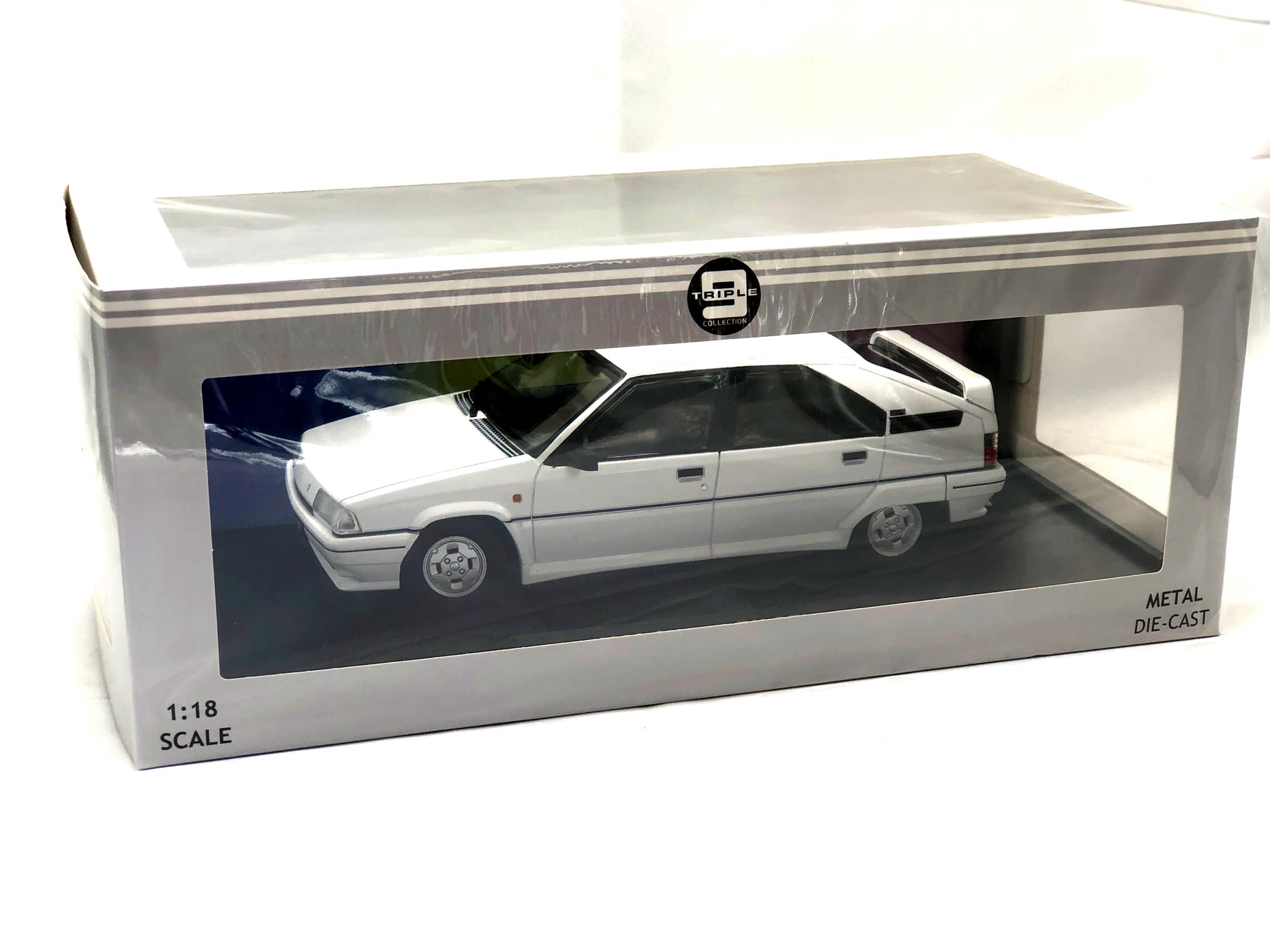 Amazon | トリプル9 1/18 シトロエン BX GTi 1990 (ホワイト) [並行 