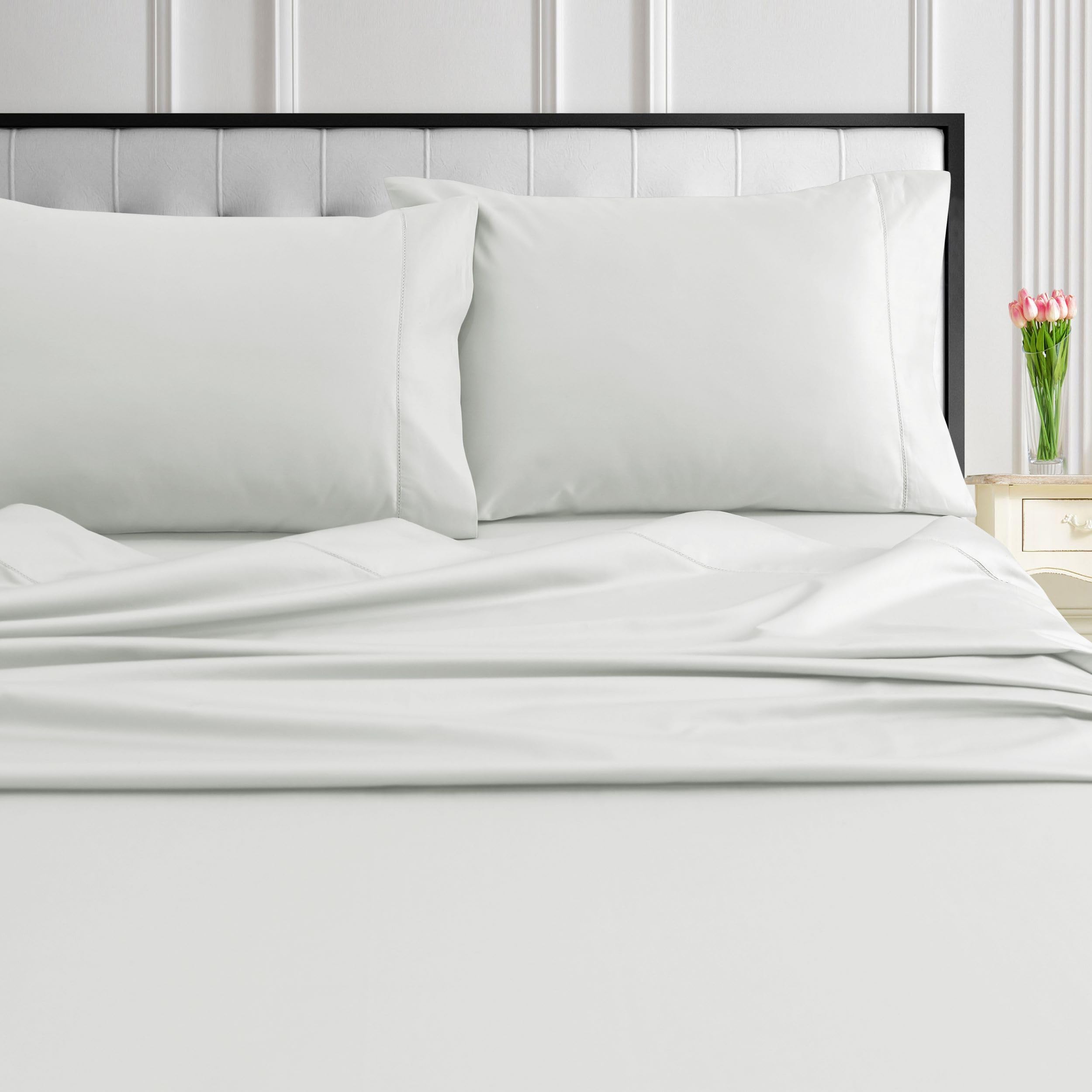 Tribeca Living 1000 wątków egipskiej bawełny standardowe poszewki na poduszki, luksusowe i ultramiękki splot satynowy, zestaw 2 sztuk, zamknięcie koperty, detal ściegu, kość słoniowa