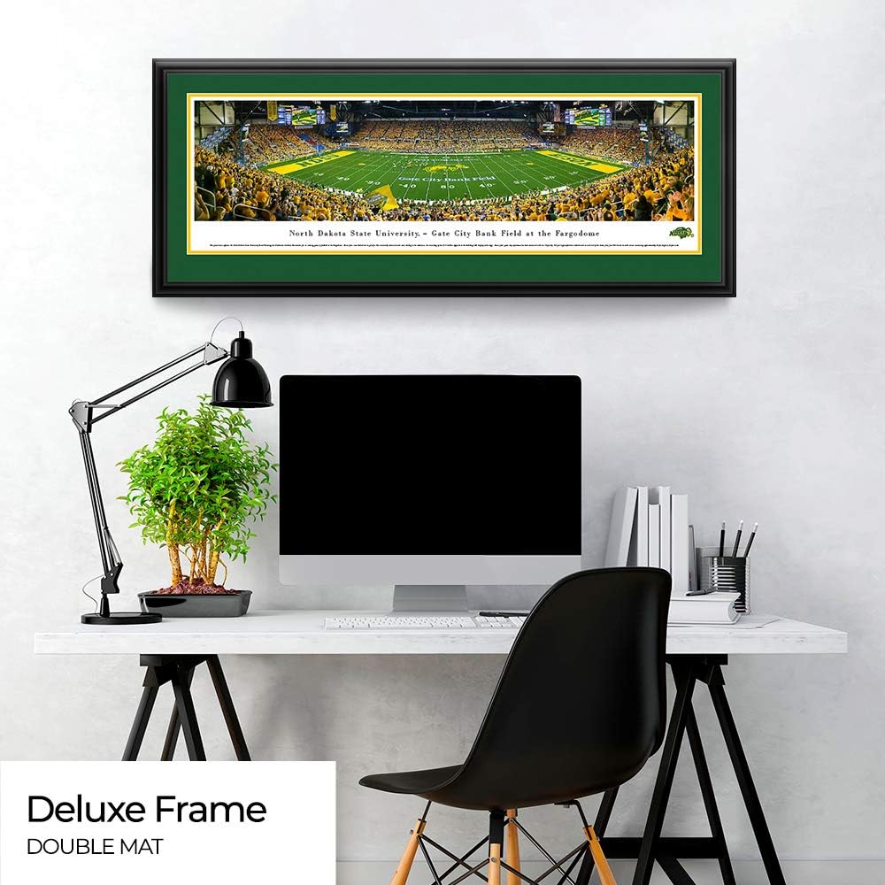 Blakeway Worldwide Panoramas, Inc. North Dakota State Football - Panoramic Poster or Framed Picture