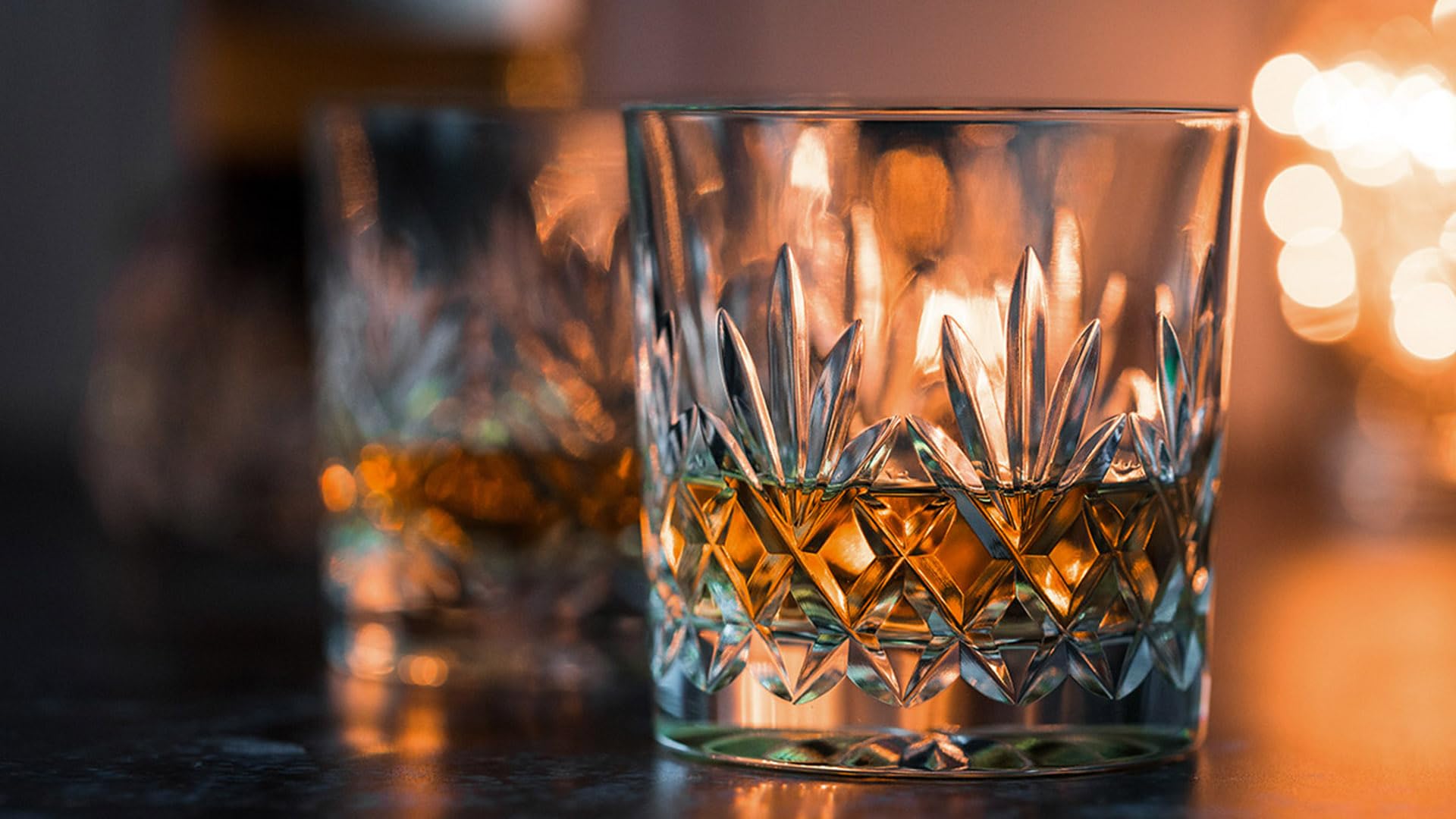 JOCHEN SCHWEIZER Geschenkgutschein: Whisky Tasting München (Premium)