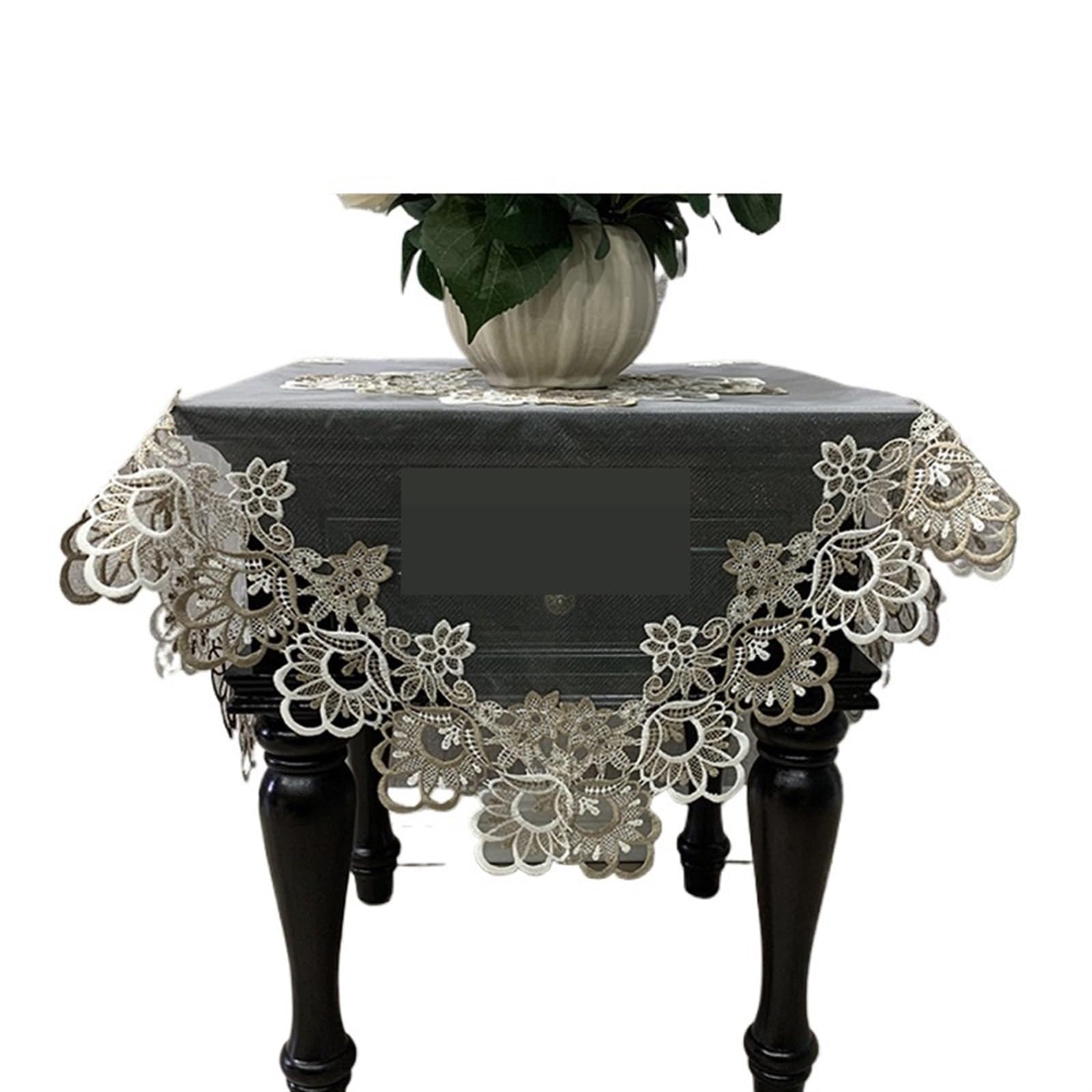 Quadratische Tischdecke mit besticktem Blumenmuster