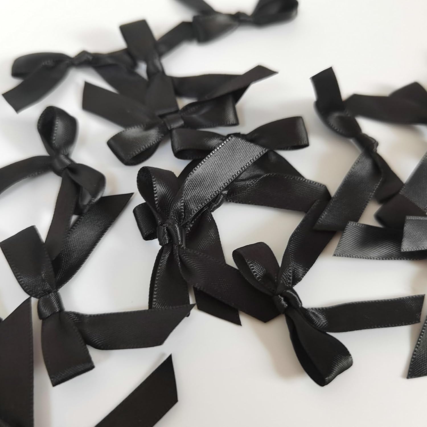 50pcs 1-1/2" Mini Black Satin Ribbon Bows Without Twist Ties for Crafts Gift Wrapping Packing Christmas Decoration (Black) - Image 9