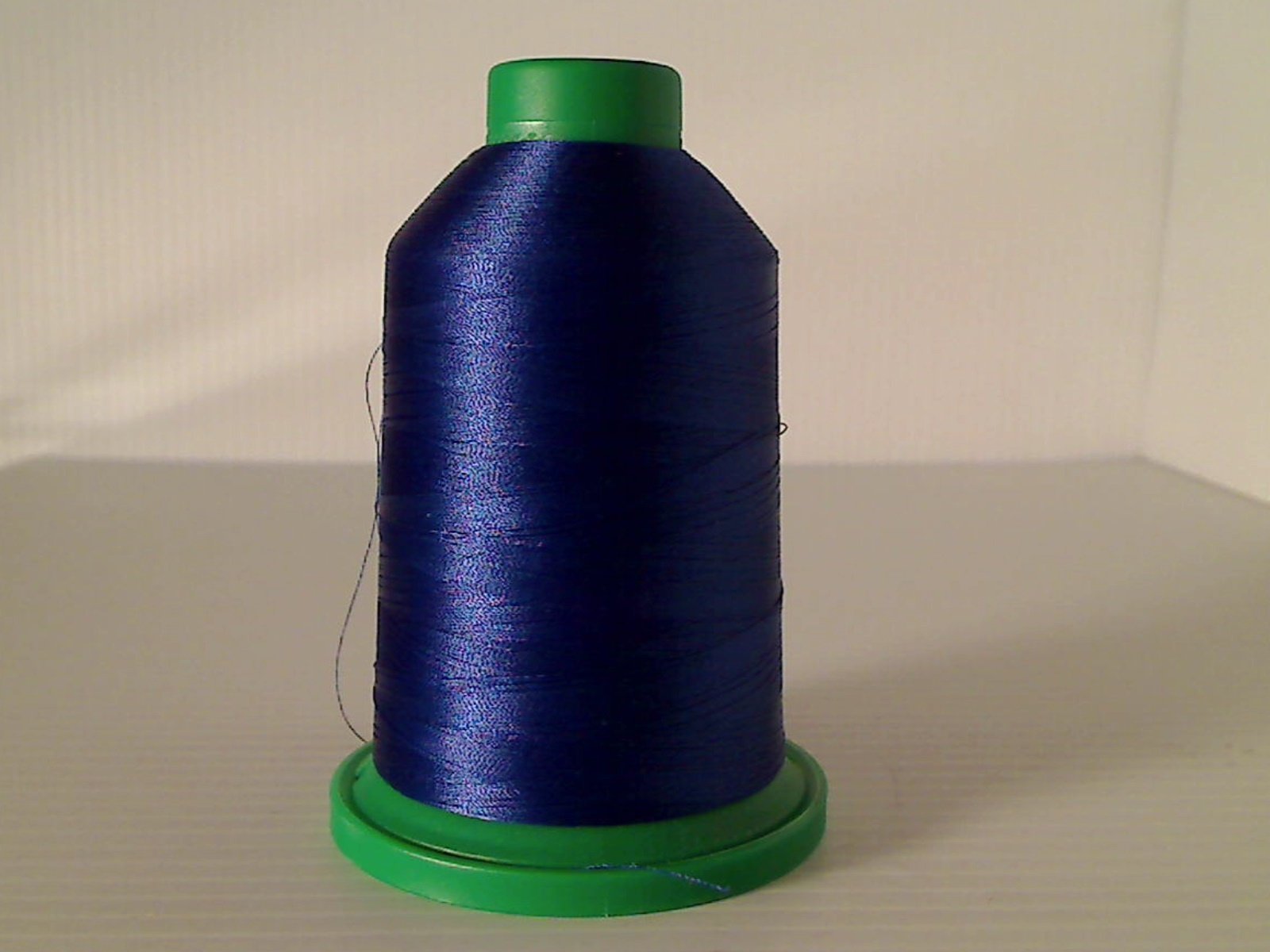 Isacord Embroidery Thread Thread 5000M color 3335