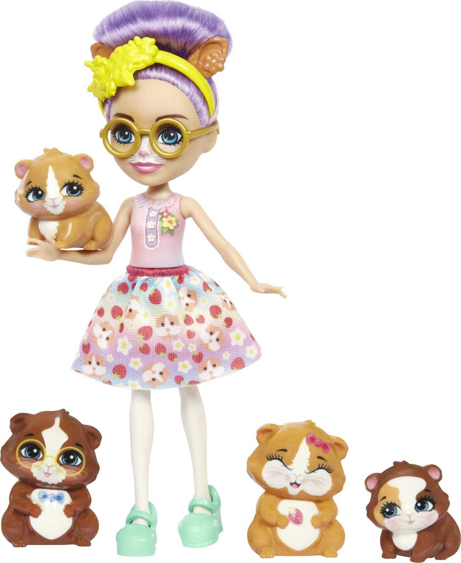 Enchantimals Family Toy Set, Glee Guinea Pig Doll (6-in) with 4 Animal Figures, Great Gift for 3 to 8 Kids Ages 4Y+, HHB84