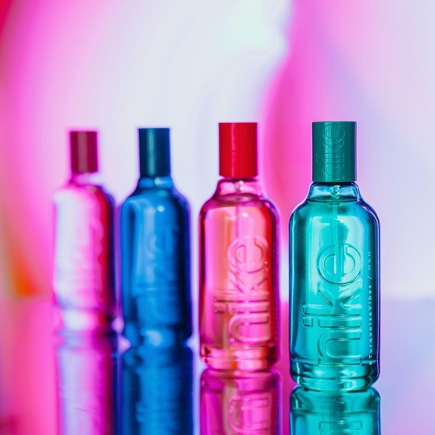 NIKE - Viral Blue 150 ml, Eau de Cologne pour homme, Parfum en vaporisateur, Eau de Toilette naturelle et masculine, Parfum d'agrumes, Frais, Inoubliable et Longue Durée