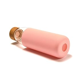 veegoal 25 Oz Borosilicate Glass Water Bottles with Bamboo Lid, BPA-FREE, Non-Slip Silicone Sleeve, and Stainless Steel Leak Proof Lid - Reusable Glass Bottle for Men and Women