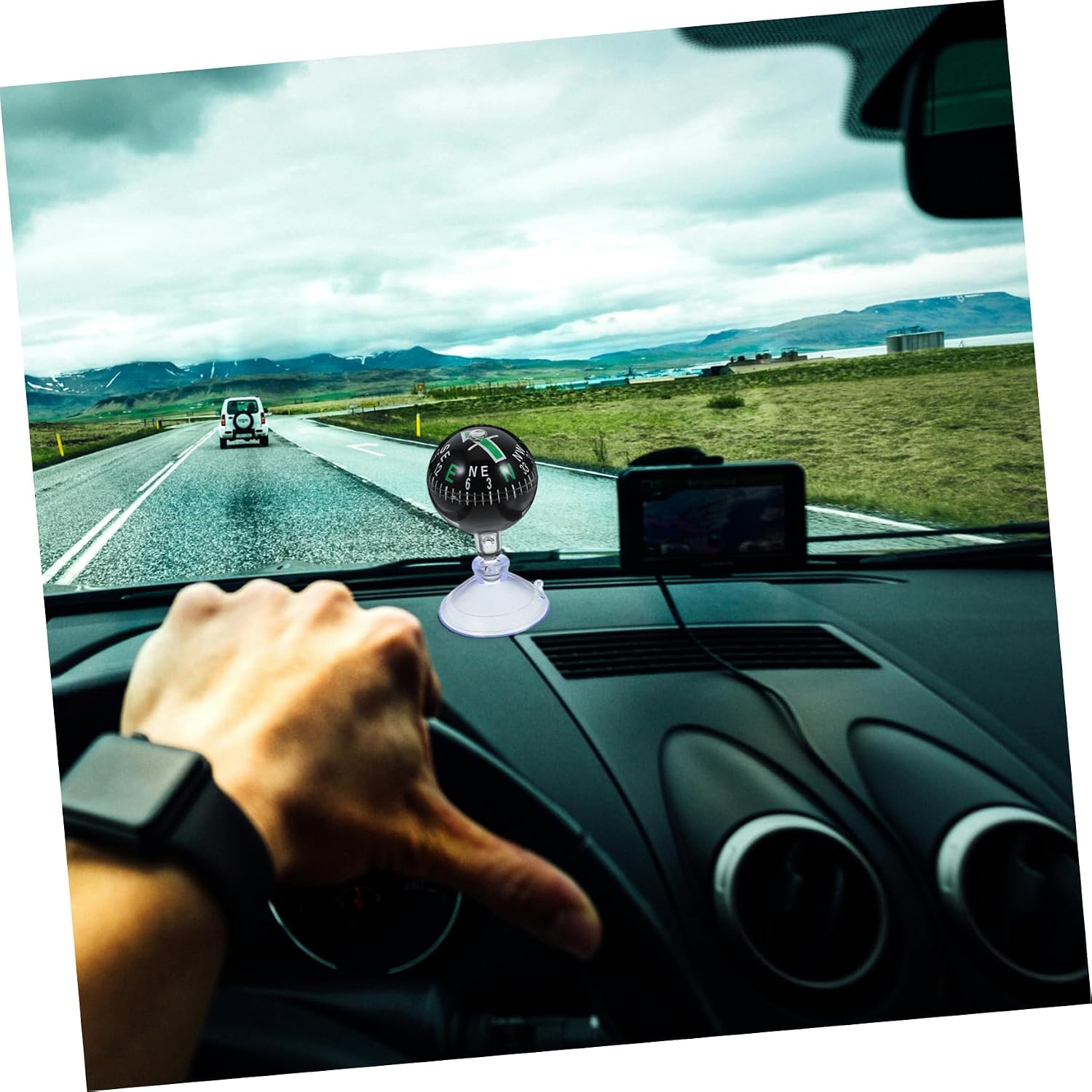 Gatuida Car Compass Ball Portable Dashboard Navigation Tool Durable Automotive Compass for Precise Direction Stylish Design for Navigation