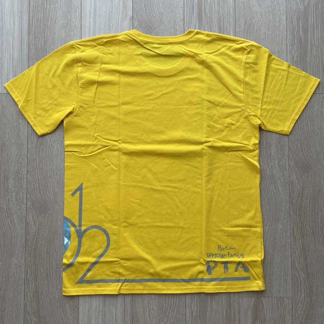 【未使用】Perfume 東京ドーム Tシャツ Lサイズ Amazon.co.jp: Perfume FC限定Tシャツ LSG 2012 Lサイズ : おもちゃ
