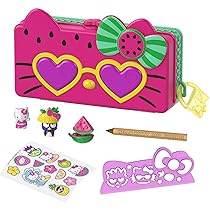 Hello Kitty Astuccio Spiaggia Tutti Frutti, Tema Cocomero con 2 Mini Personaggi, Blocco per Appunti e Accessori, Giocattolo per Bambini 3+Anni,GVC40