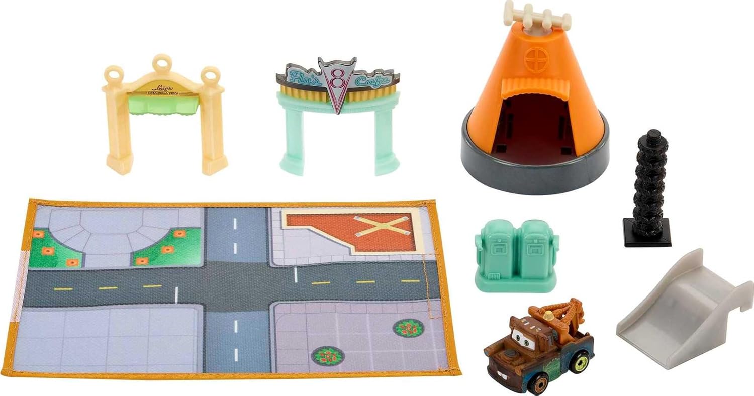 Mattel Disney and Pixar Cars Mini Racers Playset, On-the-Go Radiator Springs with 1 Mini Toy Car, Accessories & Portable Case