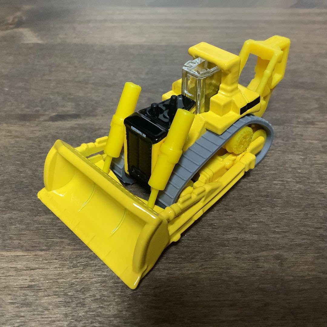 Amazon.co.jp: トミカ No.42 キャタピラーブルドーザー : おもちゃ