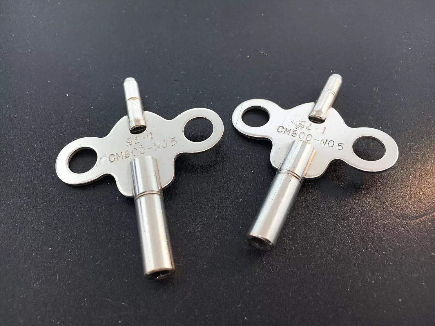 Double End Clock Winding Key, 5/3 mm and 3.50 mm x 1.75 mm, 2-Pack, Silver