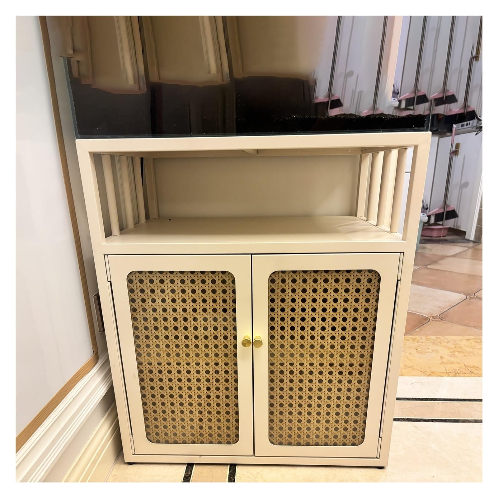 Support d'aquarium stable pour corriger les sols inégaux avec armoire