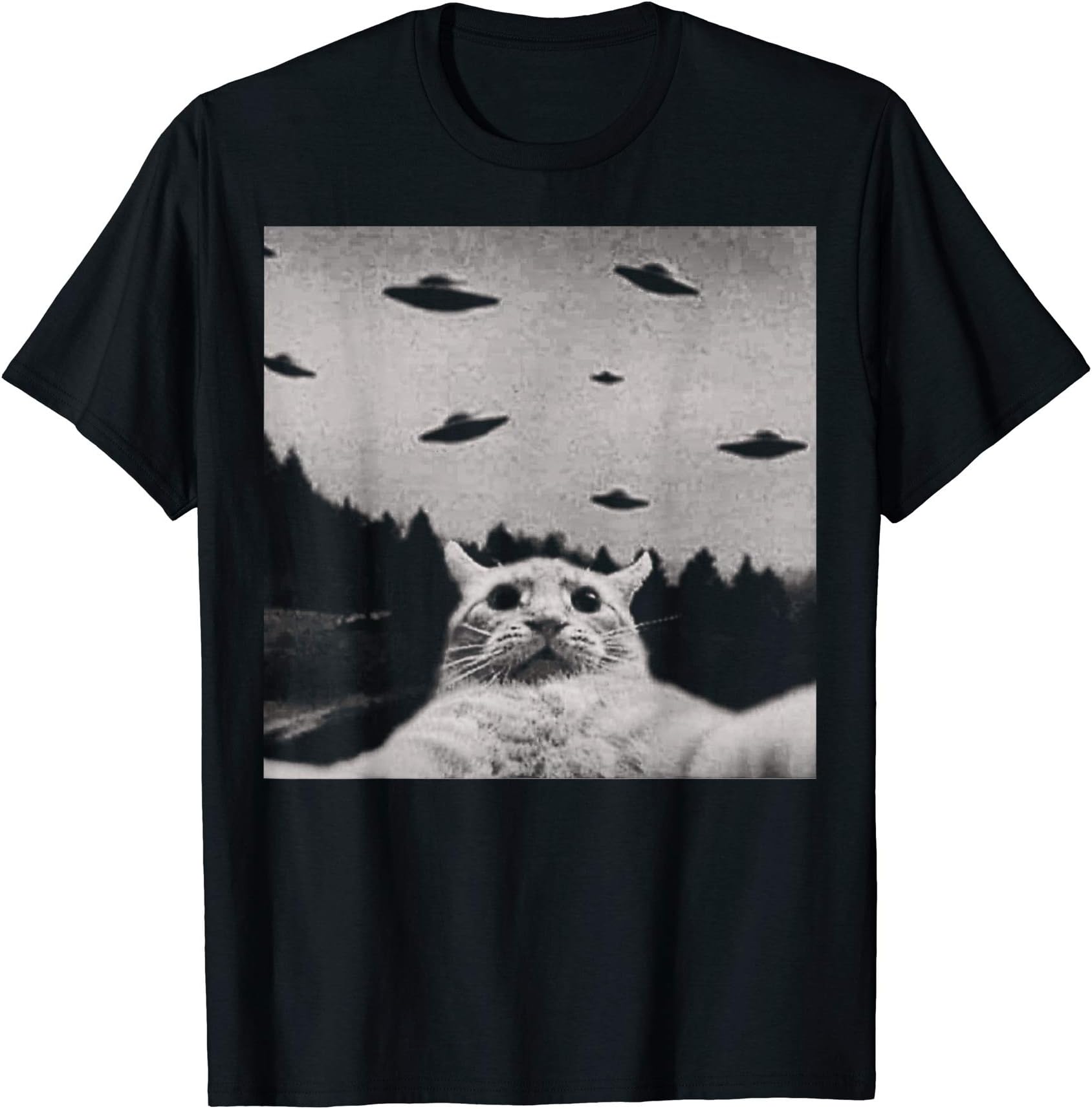 ThreadWeirdAlien UFO Funny Cat T-Shirt