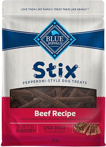 Blue Buffalo Stix Natural Golosinas Suaves y Húmedas para perros, Receta de Res, Bolsa de 13 onzas