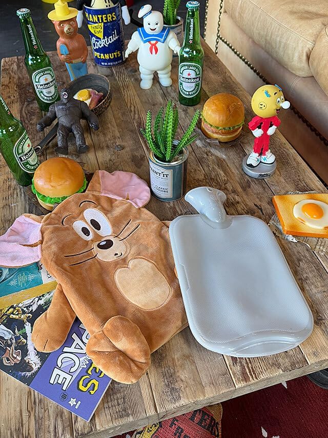 トムとジェリー プラッシュ キャットハウス 缶詰型 可愛い トムとジェリー プラッシュ キャットハウス 缶詰型 可愛い