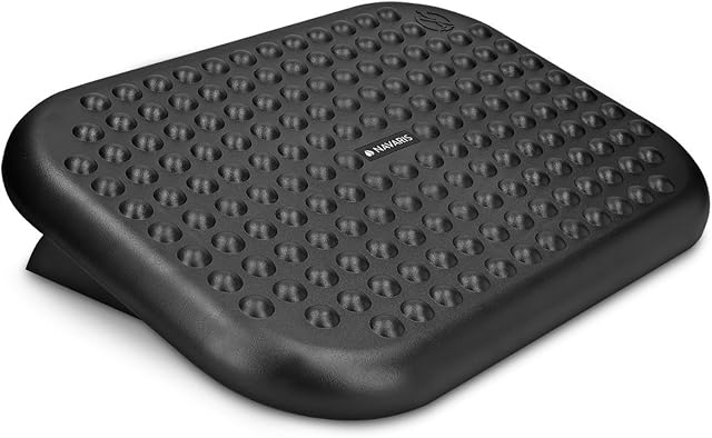 Navaris Adjustable Foot Rest - 0-15° Ergonomic Under Desk Office Foot Rest 44.8 x 33.5 cm