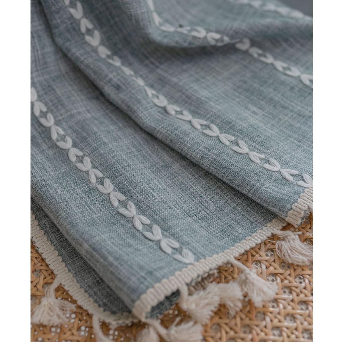 Vorhang Boho Gardinen Grau Vintage Leinenoptik Landhaus Modern Streifen Gestreift Halbtransparent Vorhänge mit Quaste Stangendurchzug für Fenster 1 Stück B132×H244cm