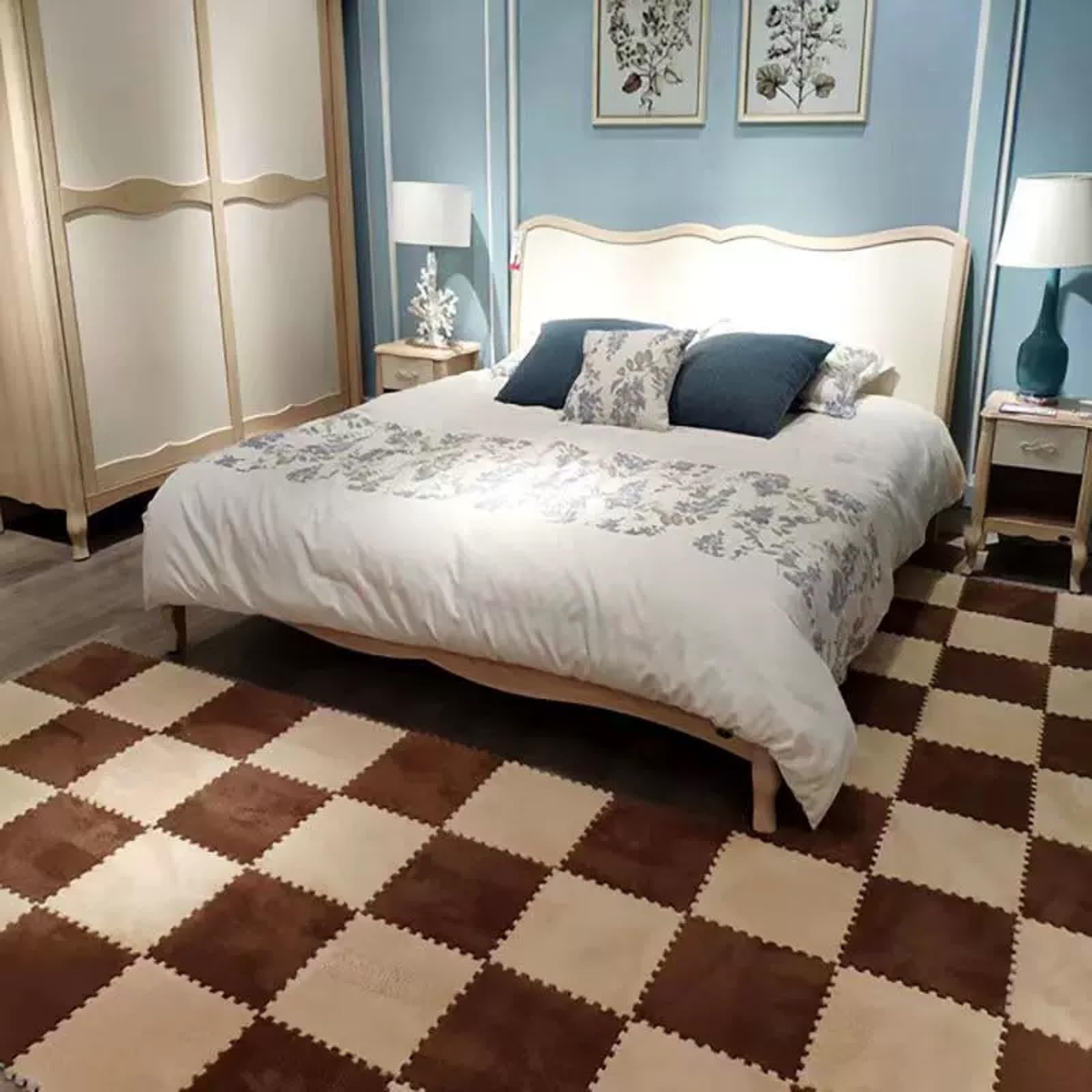 Tapis en mousse avec isolation phonique et dalles amovibles pour chambre