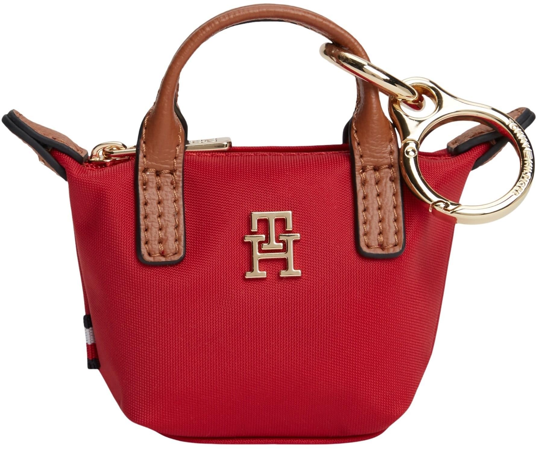 Mode von Calvin Klein & Tommy Hilfiger
