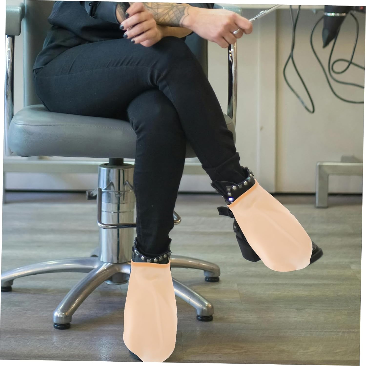 Vaguelly 1pair Barber Shoes Cover Reusable Silicone Hairdressing Protective Footwear for Salon Outdoor Use Non- Design Easy to Put and Take off Skin Tone Color