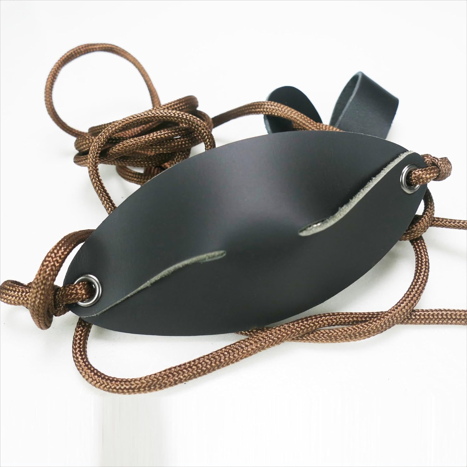 Shepherd Sling Handmade Leather Throwing Old-Fashioned Slingshot Rock Sling Dog Ball Launcher Ball Thrower Dog Tennis Ball Launcher