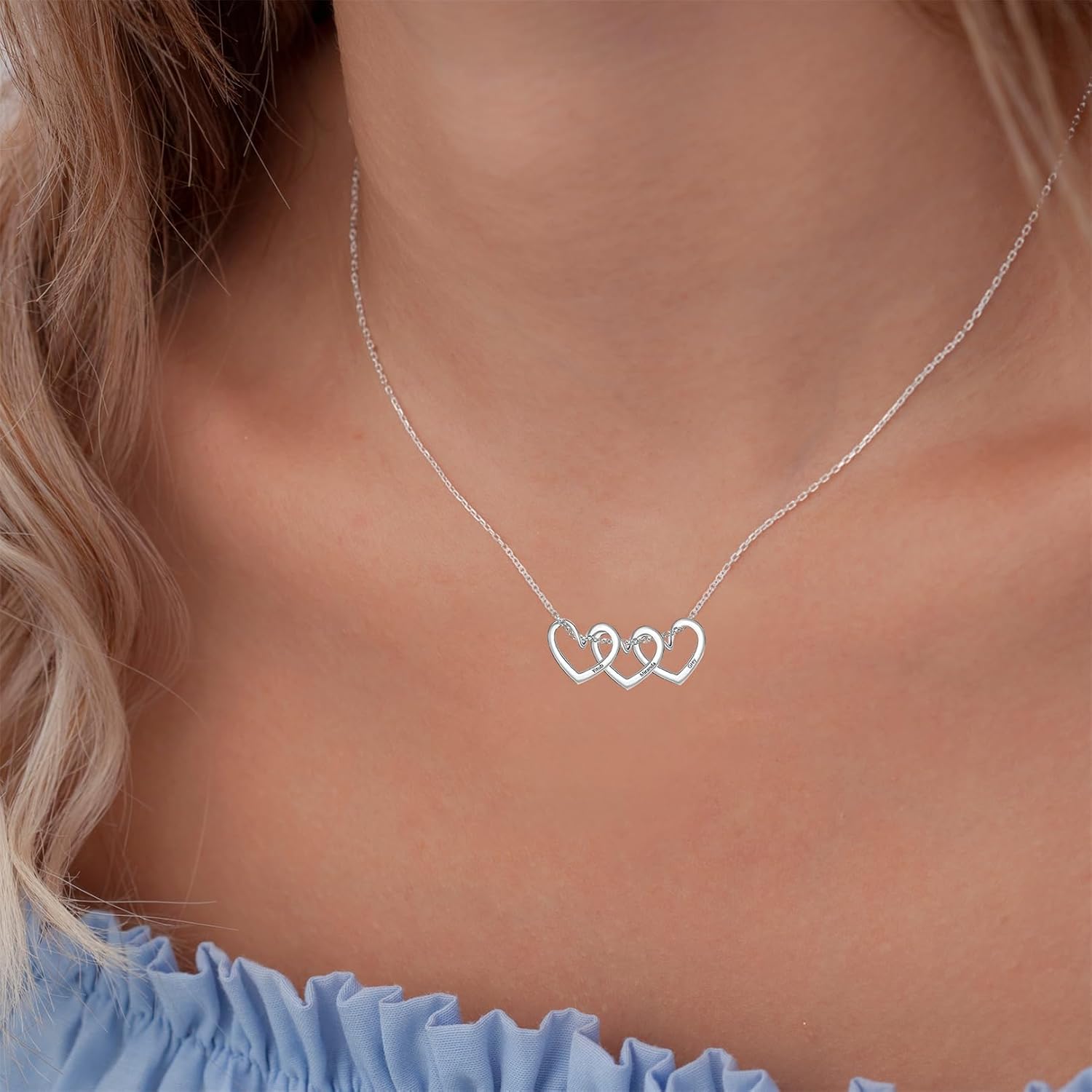 LucySky Personalized Heart Necklace with 1-5 Names, Custom Name Pendant Necklace for Mother's Day, Christmas, Birthday