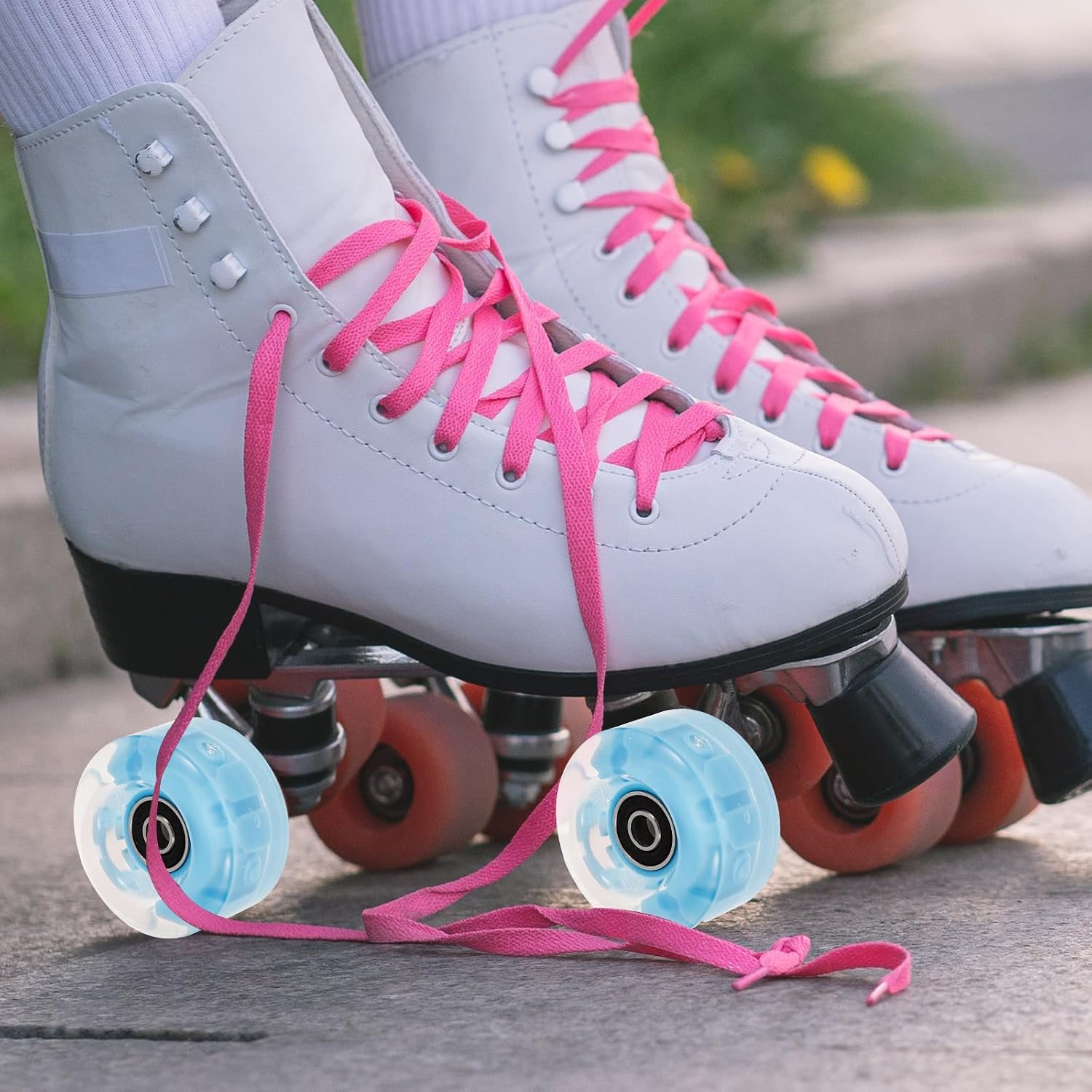 Flashing Roller Skate Wheels 4pcs with Bearings Blue Pu Rubber High Elasticity Outdoor Quad Skates Accessories for Teens