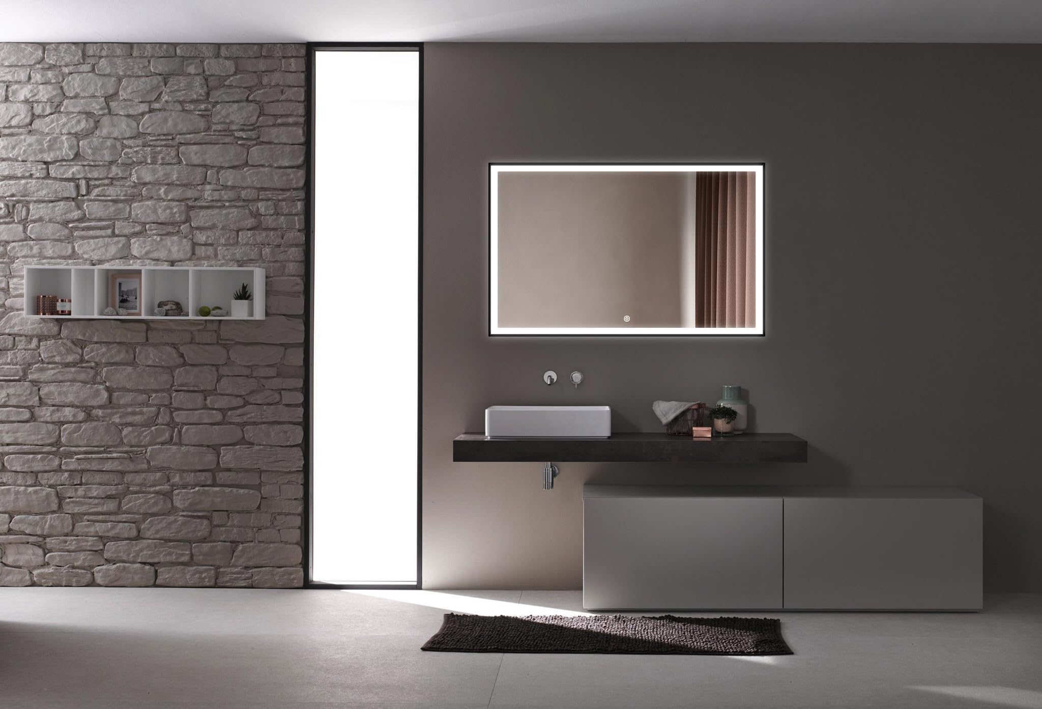 Specchio con cornice nera, LED anti-appannamento, 60 x 120 cm