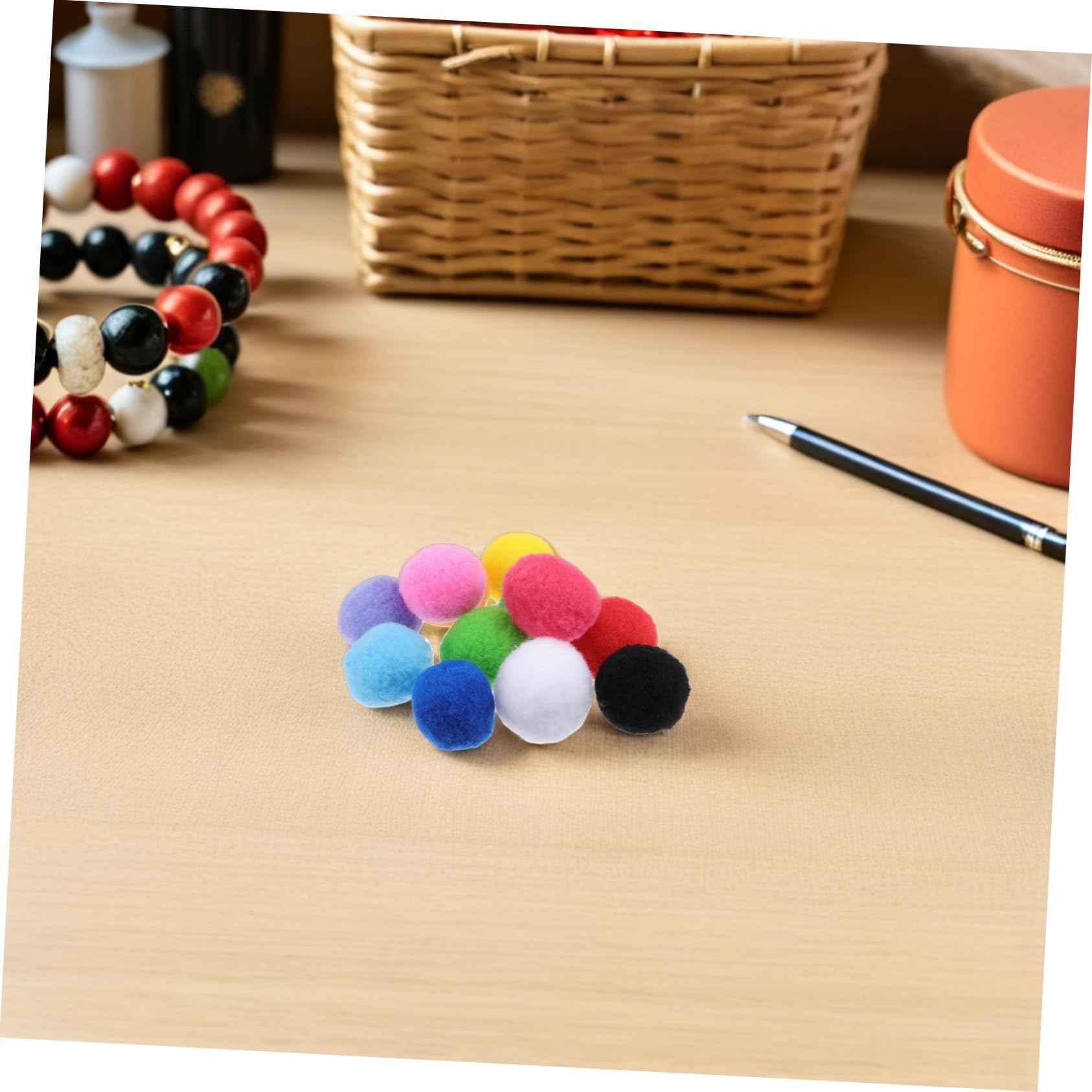 Pompons Artisanaux 4cm, 200 Pièces, Boule Duveteuse pour Loisirs Créatifs