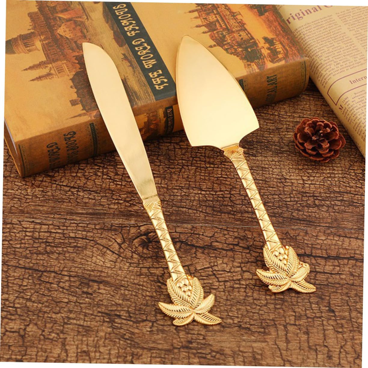 Reusable Cake Cutting Set Metal Cake Server Slicer with Comfortable Grip for Birthday Parties and Weddings Design for Serving Desserts and Pizza