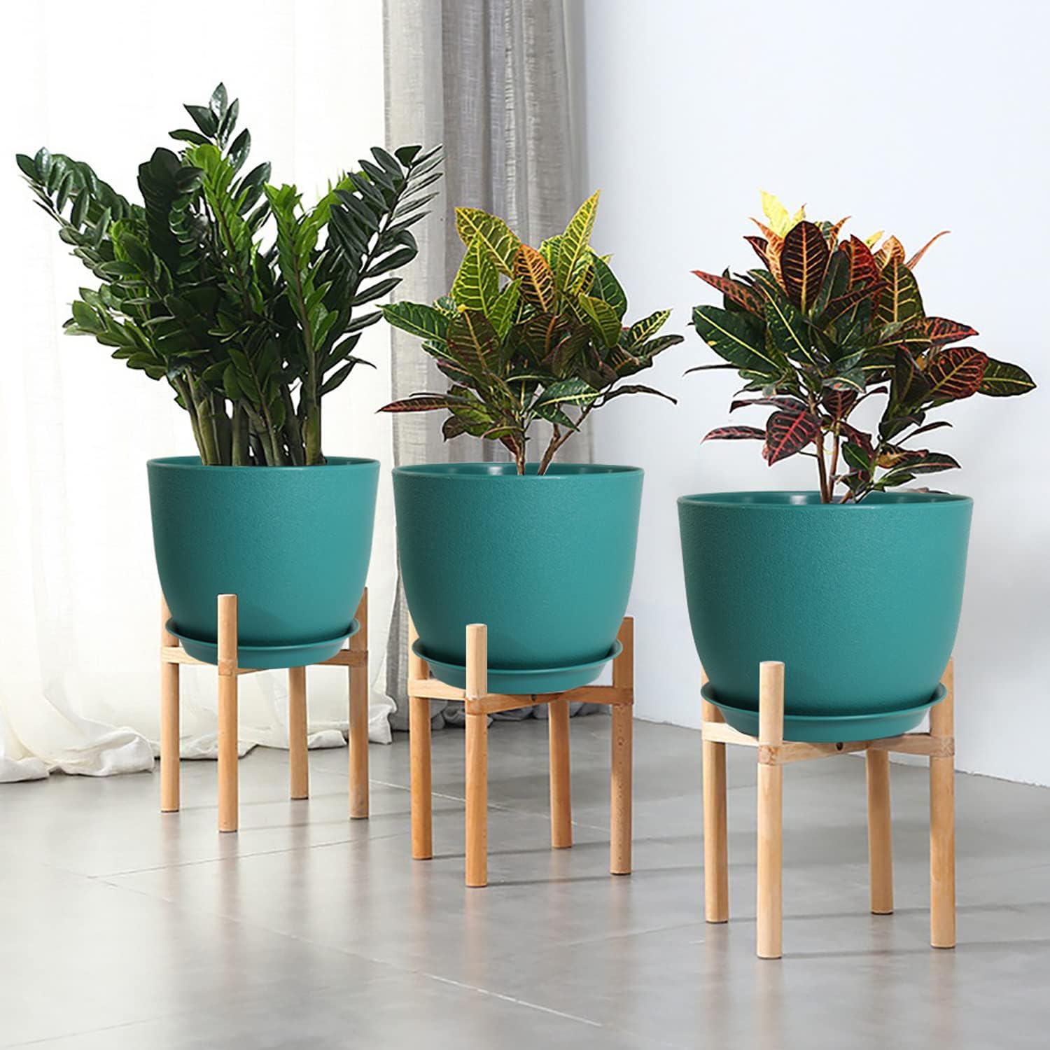 WOUSIWER Plant Pots 10/9/8 inch, Set of 3 Modern Decorative Plastic Planters with Drainage Holes and Saucers for House Plants Indoor Flowers Plants, Blue