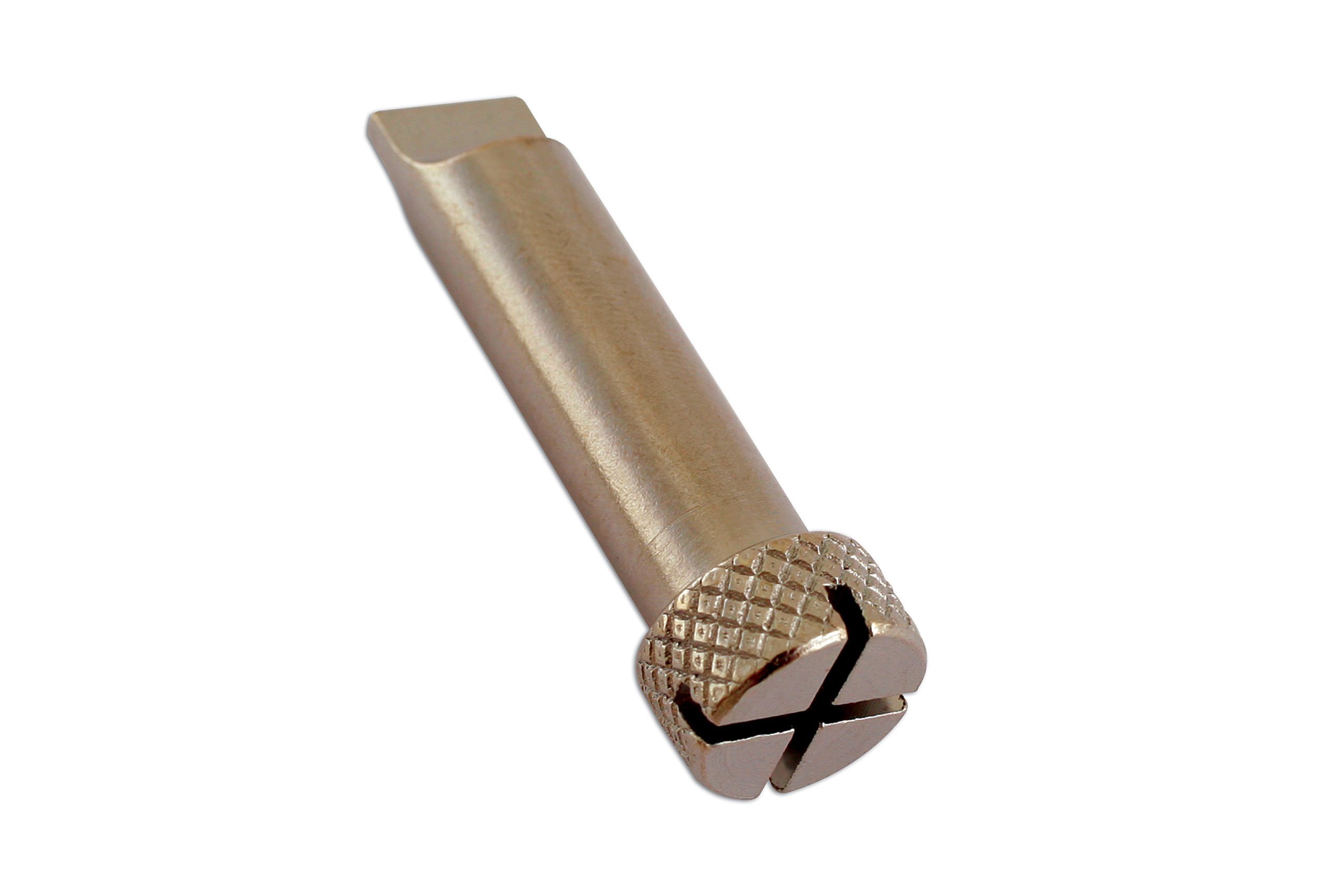 Ajusta la cadena primaria de tu Triumph con precisión usando la herramienta Laser 5466 5
