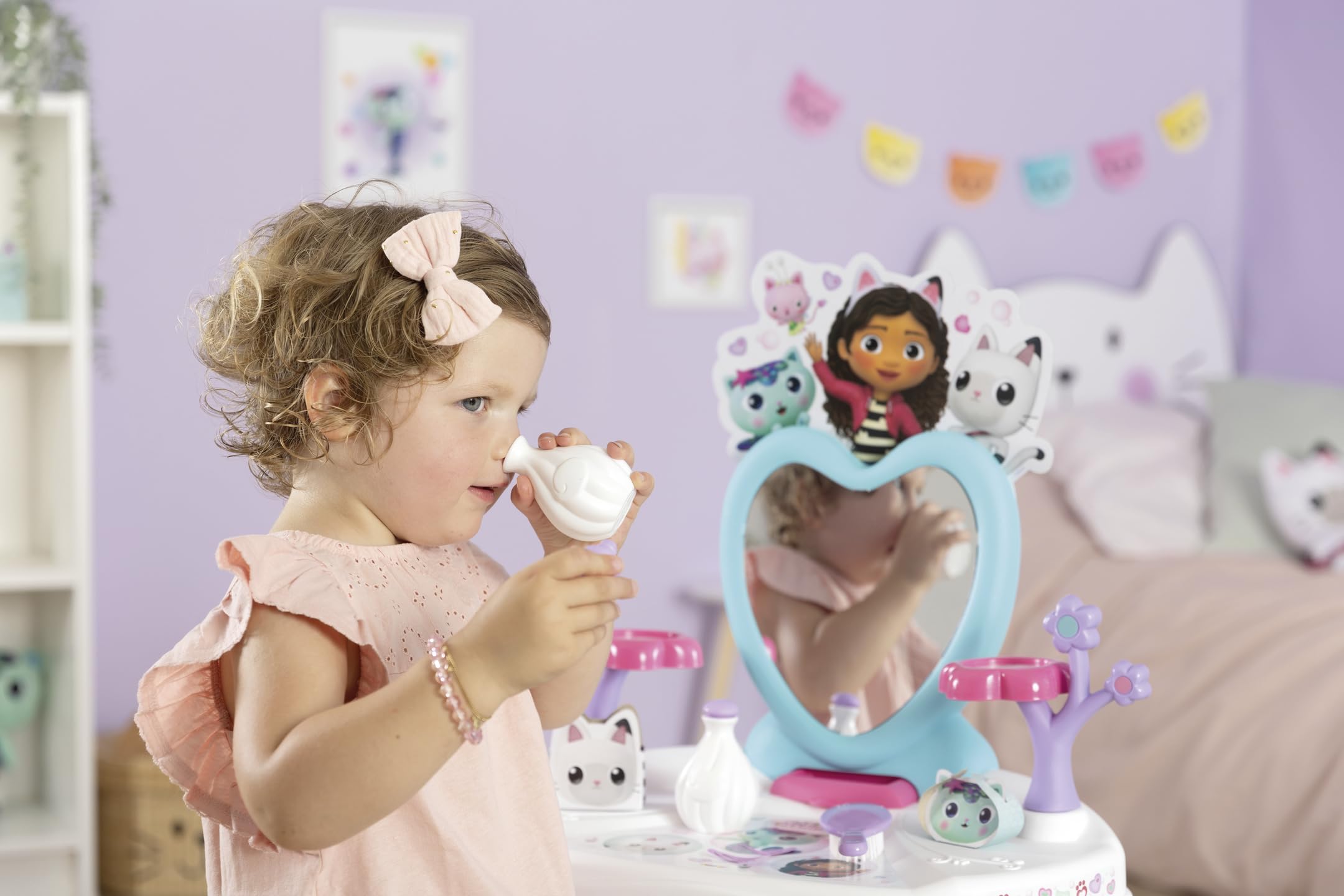 Smoby La Maison de poupées de Gabby - Coiffeuse avec Miroir, siège et Accessoires. A patir 3 Ans (7600320255)