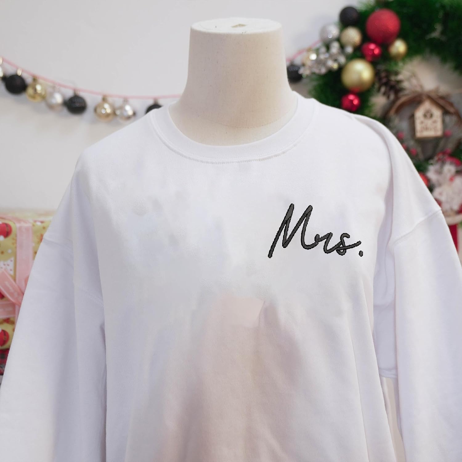 Custom Embroidered Matching Couple Sweatshirts Hoodie Mr Mrs Perfect for Women Gifts for Christmas Valentine Sweatshirt-Chest-Mrs-white-Small